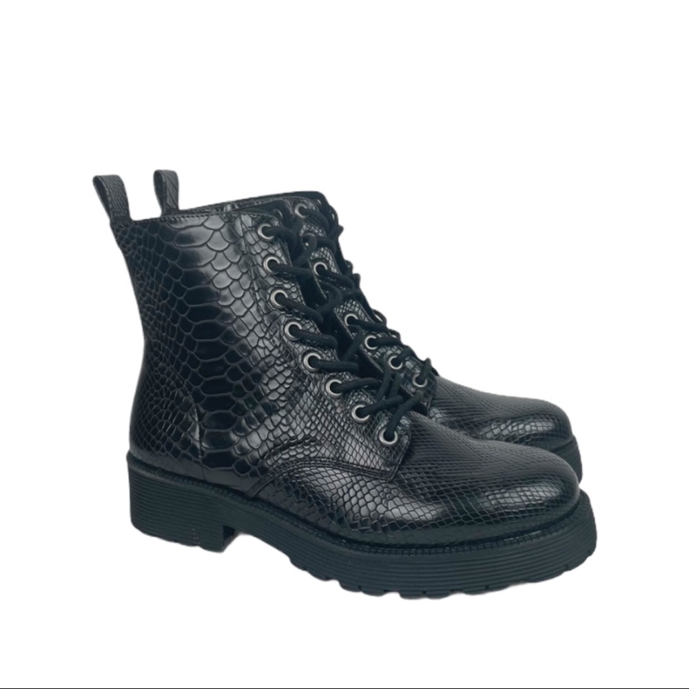 Anthropologie Matisse Lotus Lace-Up Boots 6/37